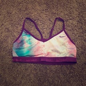 Nike Galaxy Sportsbra